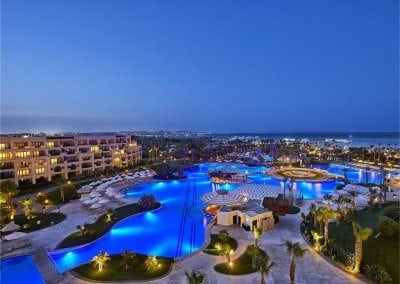 فندق شتيجنبرجر الداو بيتش Steigenberger Al Dau Beach Hotel