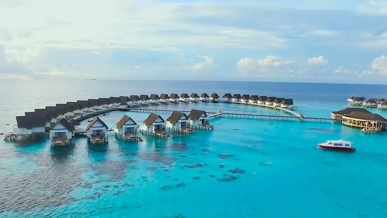 السياحة إلى جزر المالديف