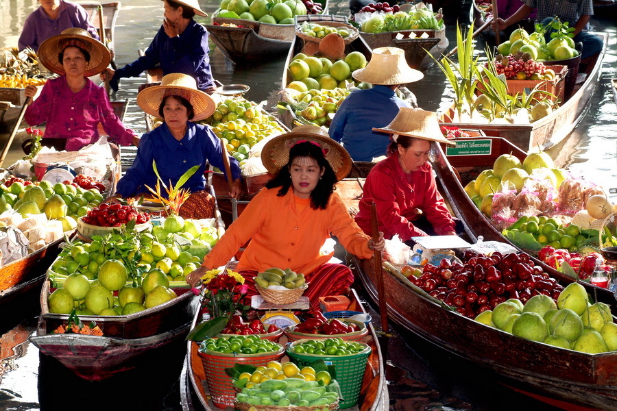 أفضل الأسواق الشعبية في بانكوك فى تايلاند | الاسواق الشعبية فى بانكوك تايلاند