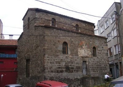 كنيسة القديسة آنا في طرابزون