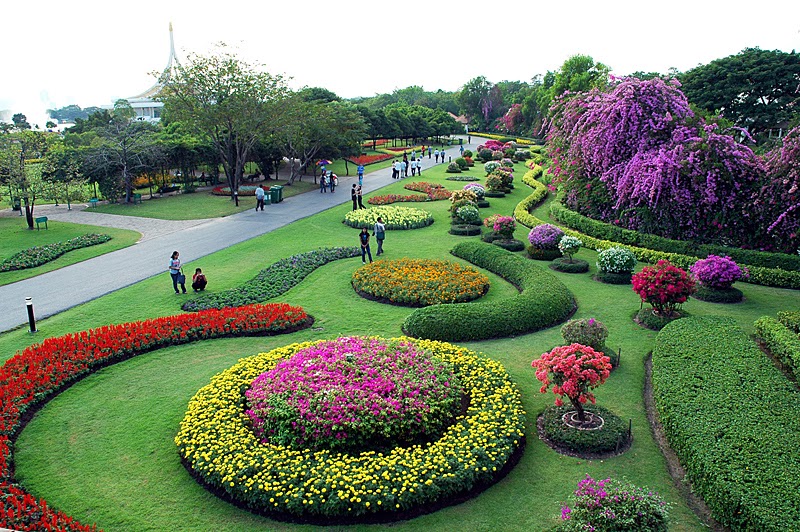تعد حديقة بينشاسيري من الحدائق المتميزه التي تتميز بشعبيتها الكبيرة وبالاخص من العائلات التي تزورها  لقضاء وقت ممتع للغاية