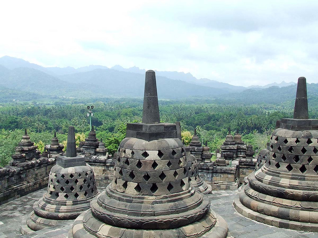 معبد بوروبودور اندونيسيا