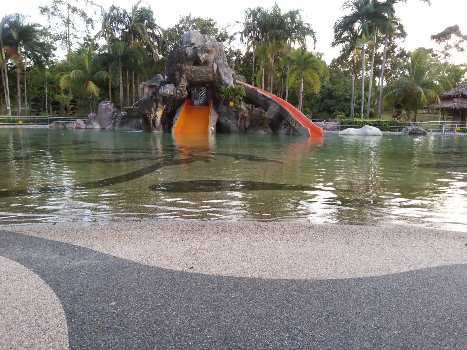 حديقة ينابيع سونجاي الساخنة ماليزيا