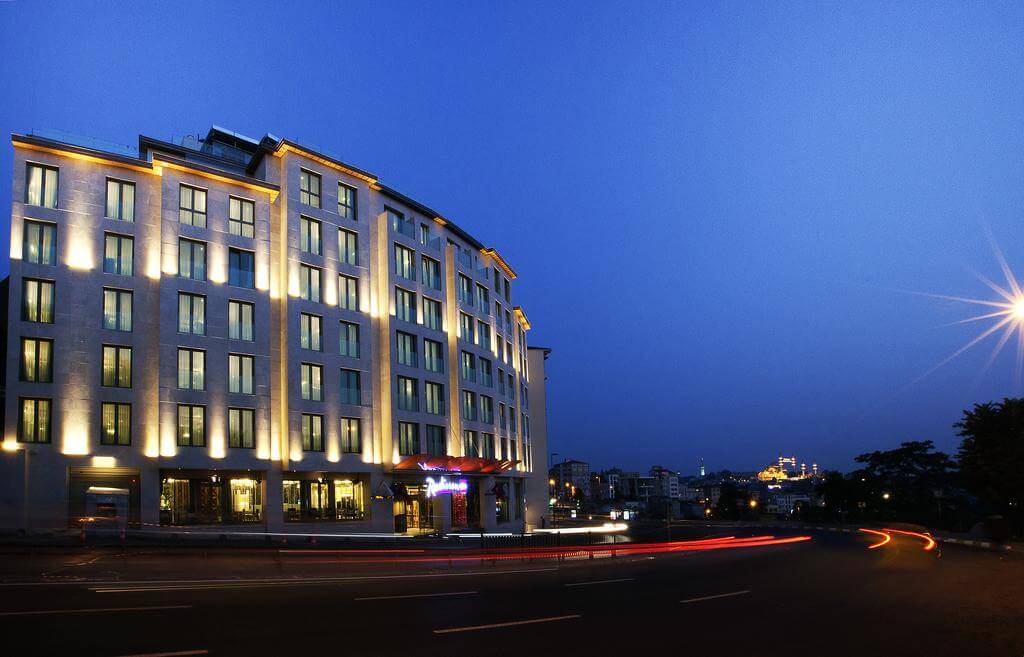 فندق راديسون بلو إسطنبول بيرا 