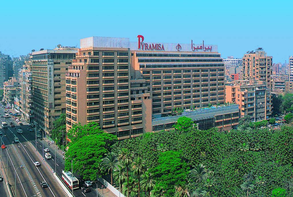 فندق بيراميزا القاهرة 