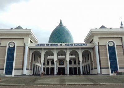 اشهر المساجد فى اندونيسيا