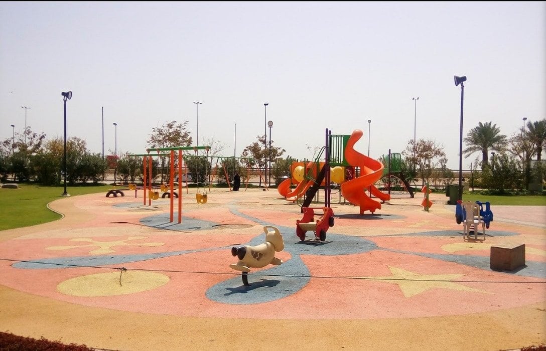حديقة خليفة بن سلمان البحرين