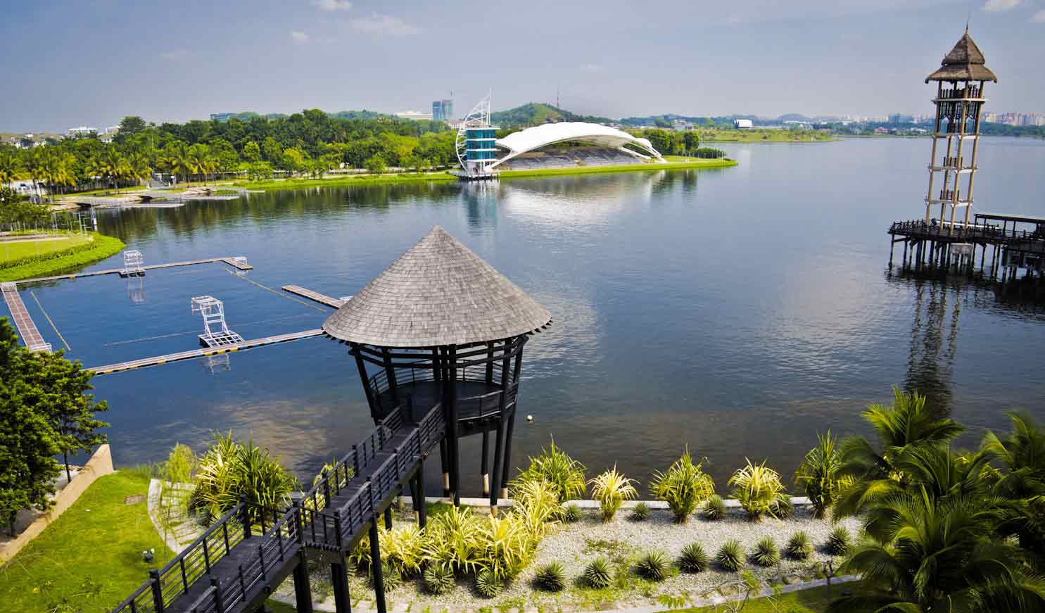 اهم الانشطة السياحية فى بحيرة بوتراجايا في سيلانجور فى ماليزيا الرائعه