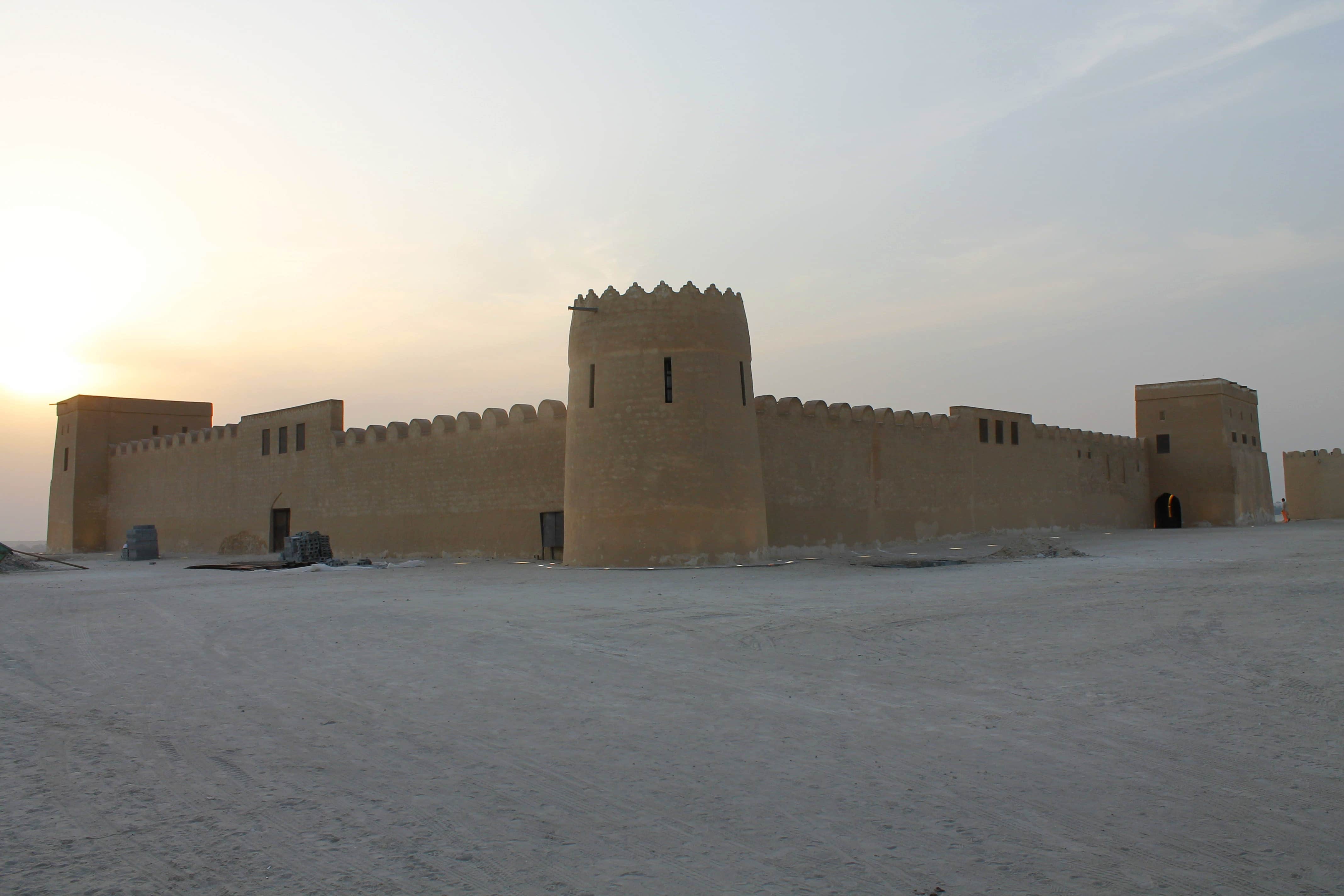 Аль риффа. Форт Риффа Бахрейн. Форт калат-Аль-Бахрейн. Риффа город в Бахрейне. Форт бумахир Бахрейн.