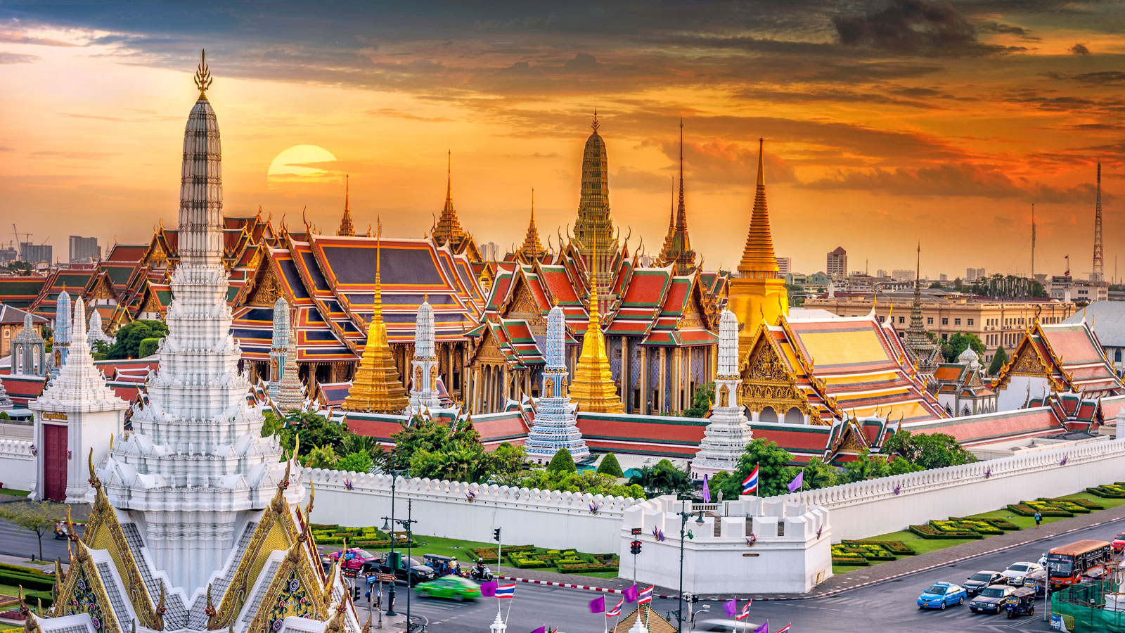 دليل السياحه في  القصر الكبير فى بانكوك تايلاند | السياحة فى القصر الكبير فى بانكوك