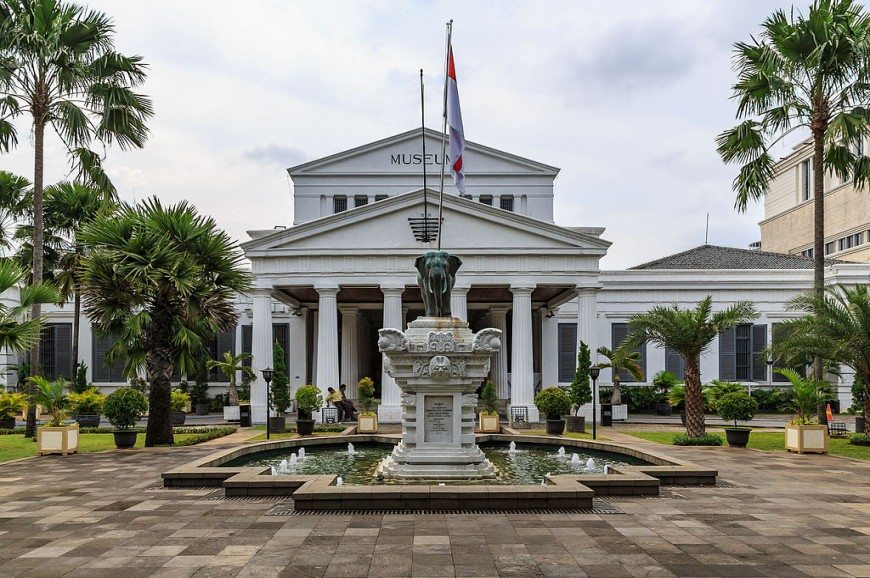 المتحف الوطنى جاكرتا اندونيسيا