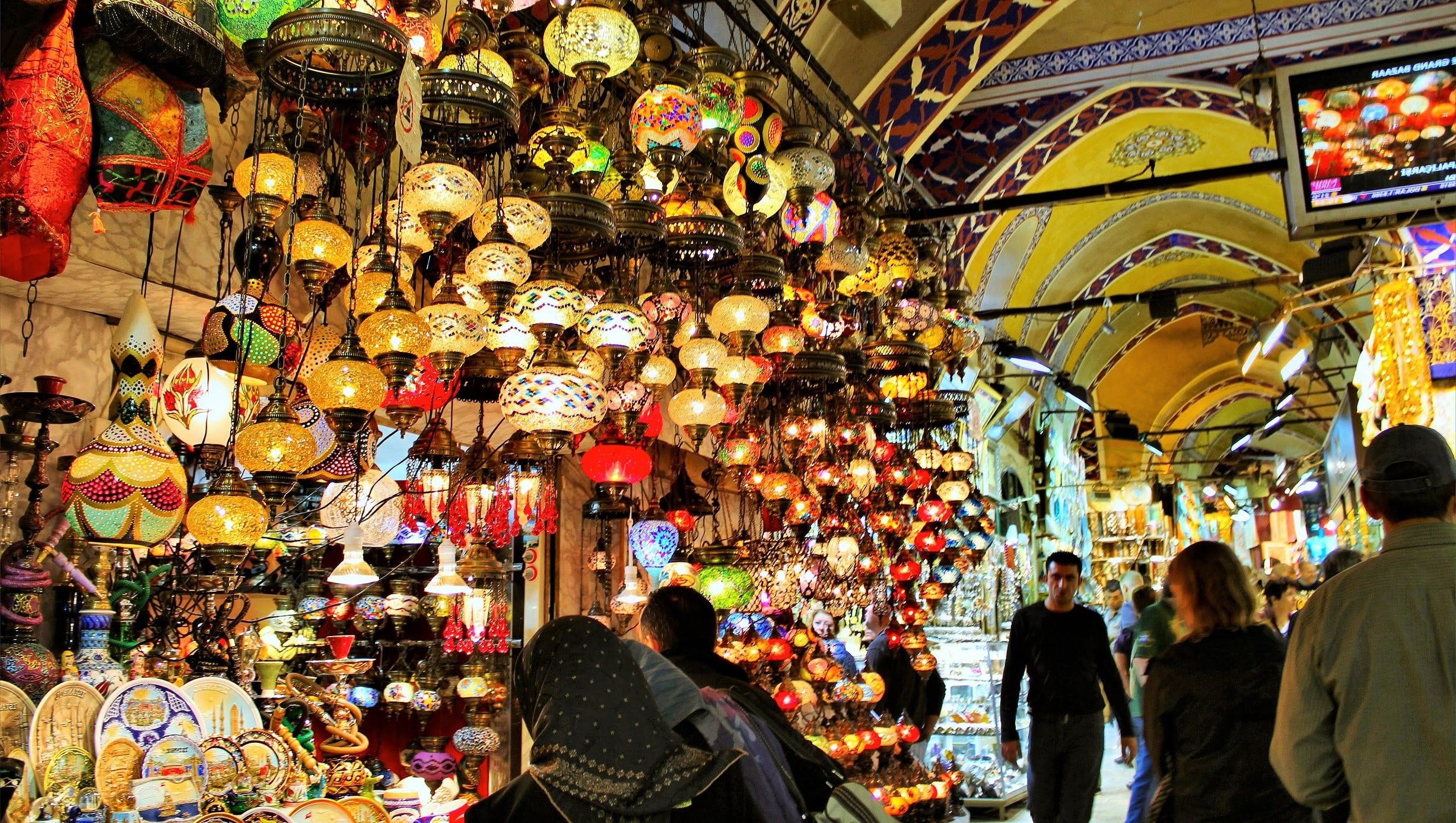السوق المغطي باسطنبول