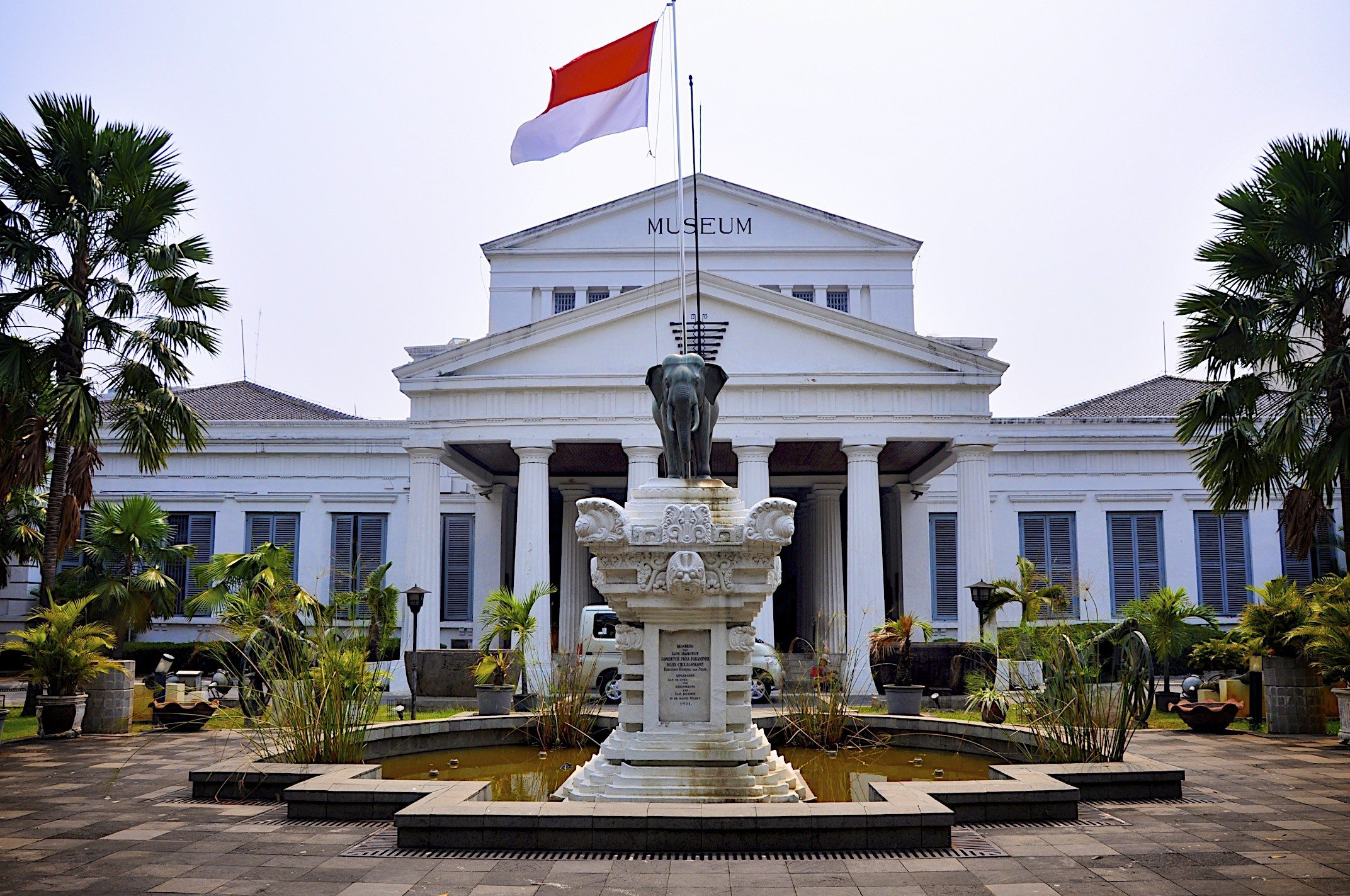 متحف الدمى جاكرتا اندونيسيا