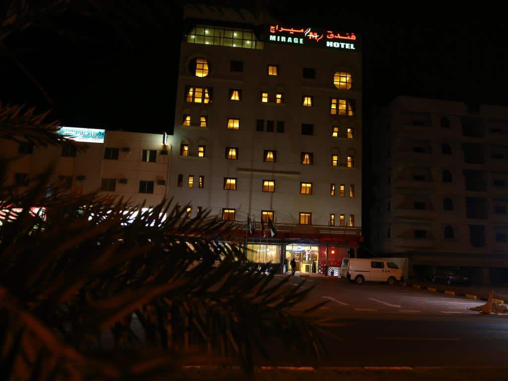 فندق ميراج دبا 