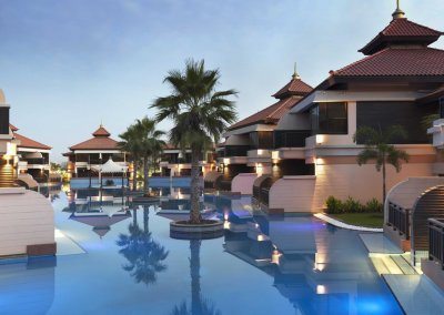 منتجع أنانتارا دبي ذا بالم Anantara The Palm Dubai Resort