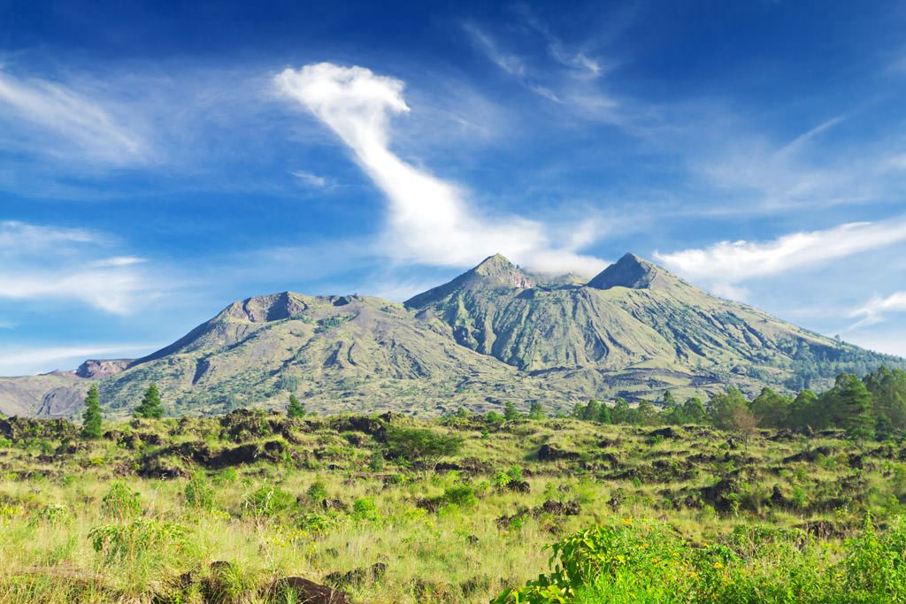 بركان كنتماني العظيم في جزيرة بالي
